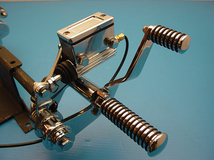 Forward Control Kit Chrome 0 /  Custom application0 /  Custom application