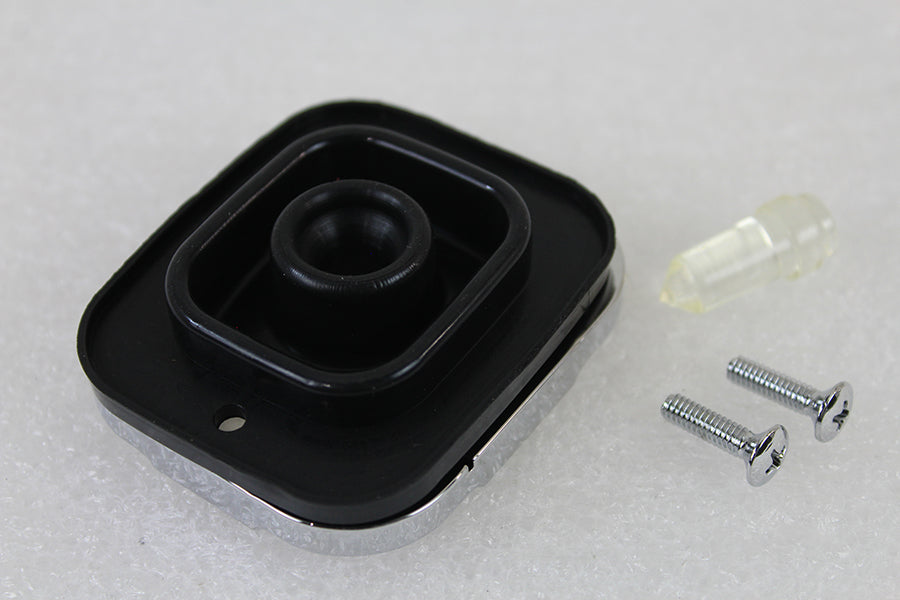 Handlebar Master Cylinder Cover Chrome 1996 / 2004 FLT 1996 / 2005 FXST 1996 / 2005 FLST 1996 / 2005 FXD 1996 / 2003 XL
