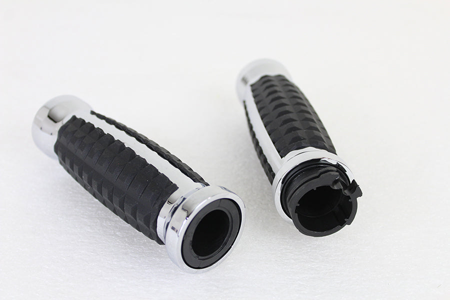 Alligator Style Grip Set Chrome 1996 / 2015 FXST 1996 / 2015 FLST 1996 / 2017 FXD 1996 / UP XL 1996 / 2007 FLT