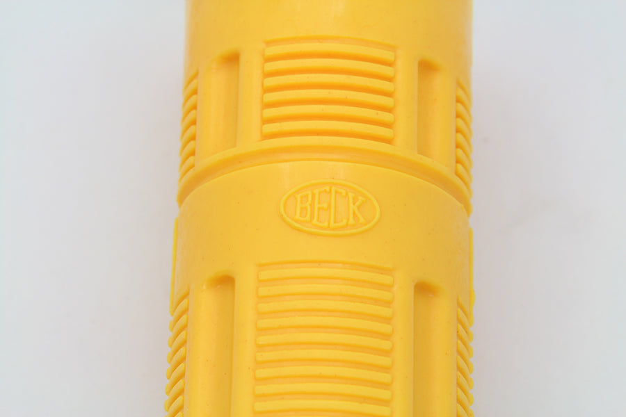 Yellow Beck Plastic Grip Set 1915 / 1935 J 1936 / 1948 W 1941 / 1948 FL 1936 / 1948 EL