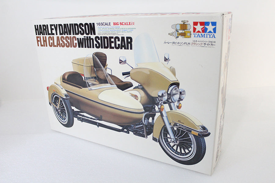 1978 FLH Big Scale Display Model 0 /  All models