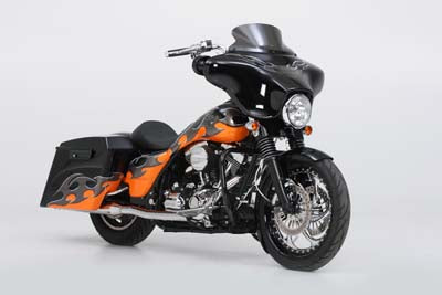 V-Stream Dark Tint Ultra Low Windshield 1996 / 2013 FLHT 2006 / 2013 FLHX 1996 / 2013 FLHTC 1996 / 2013 FLHTK 1996 / 2013 FLHTCU 2009 / 2013 FLHTCUTG 2010 / 2011 FLHXXX